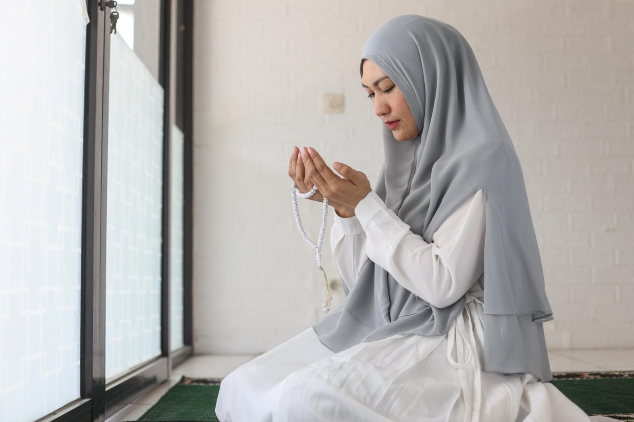 Doa Awal Tahun & Akhir Tahun Hijriah: Makna, Adab, dan Waktu Membacanya