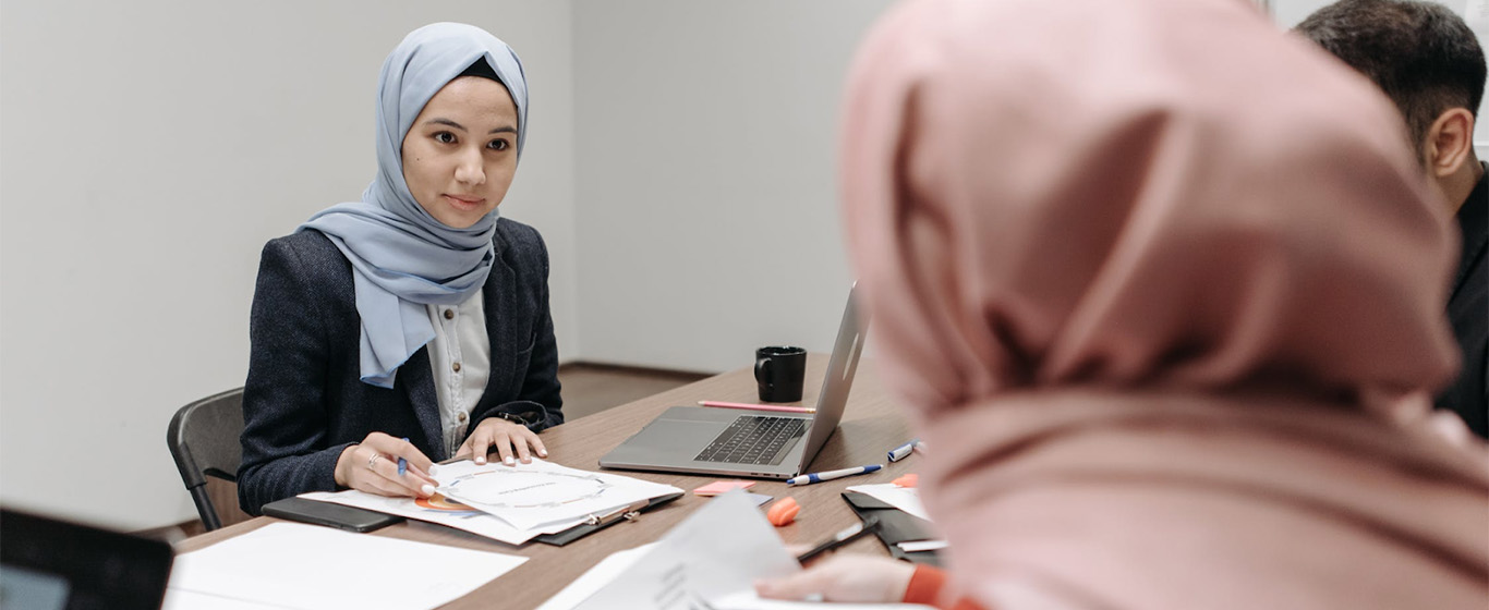 Mengenal Akad Hibah: Pengertian, Dasar Hukum, Syarat, dan Aplikasinya