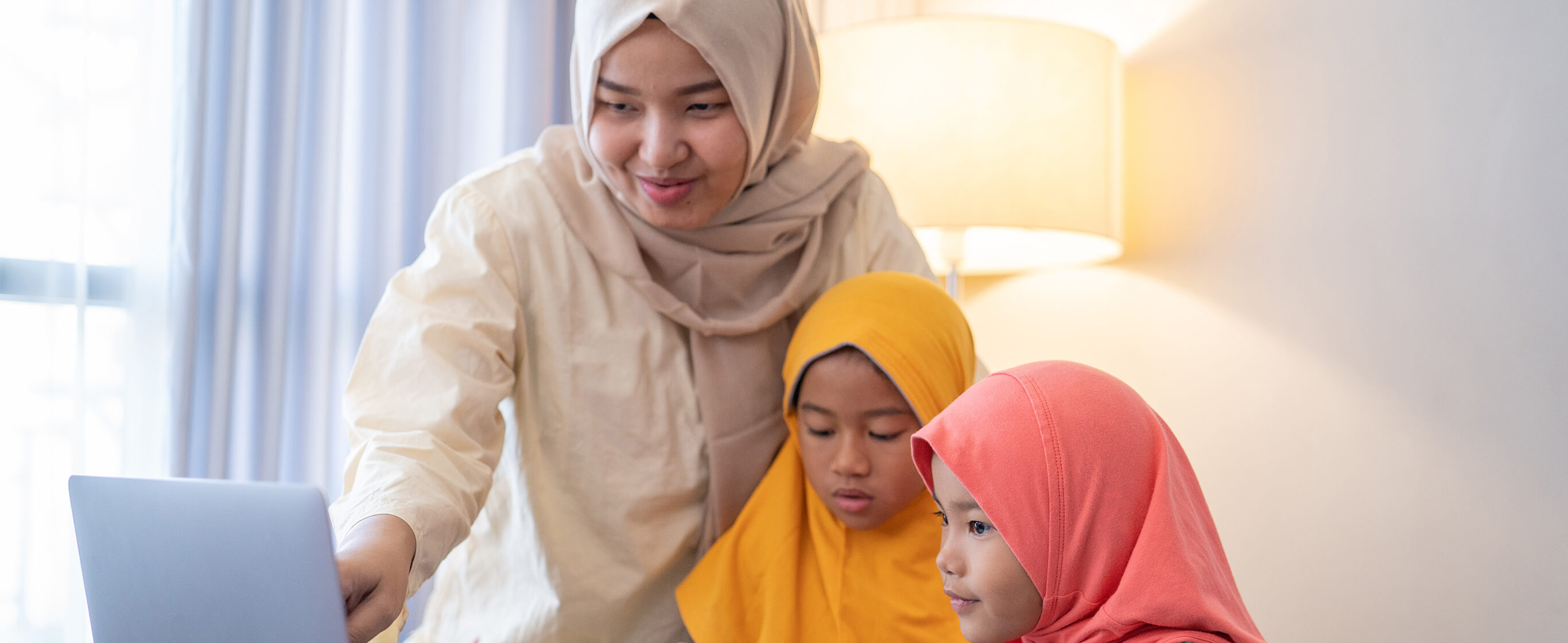 Seberapa Pentingkah Asuransi Pendidikan Syariah? Cek Manfaatnya Sekarang