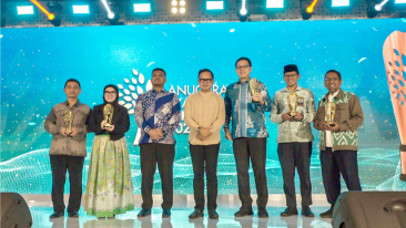 Prudential Syariah Raih Penghargaan Best Performance Islamic Insurance