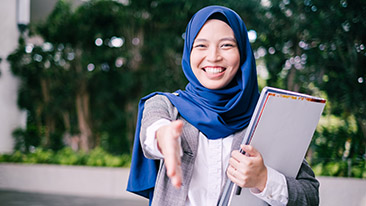 Cari Tahu, Siapa Saja yang Berperan Penting pada Polis Asuransi Syariah!