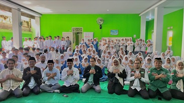 Prudential Syariah dan NU Care–LAZISNU Bekali Santri dengan Edukasi Keuangan Syariah