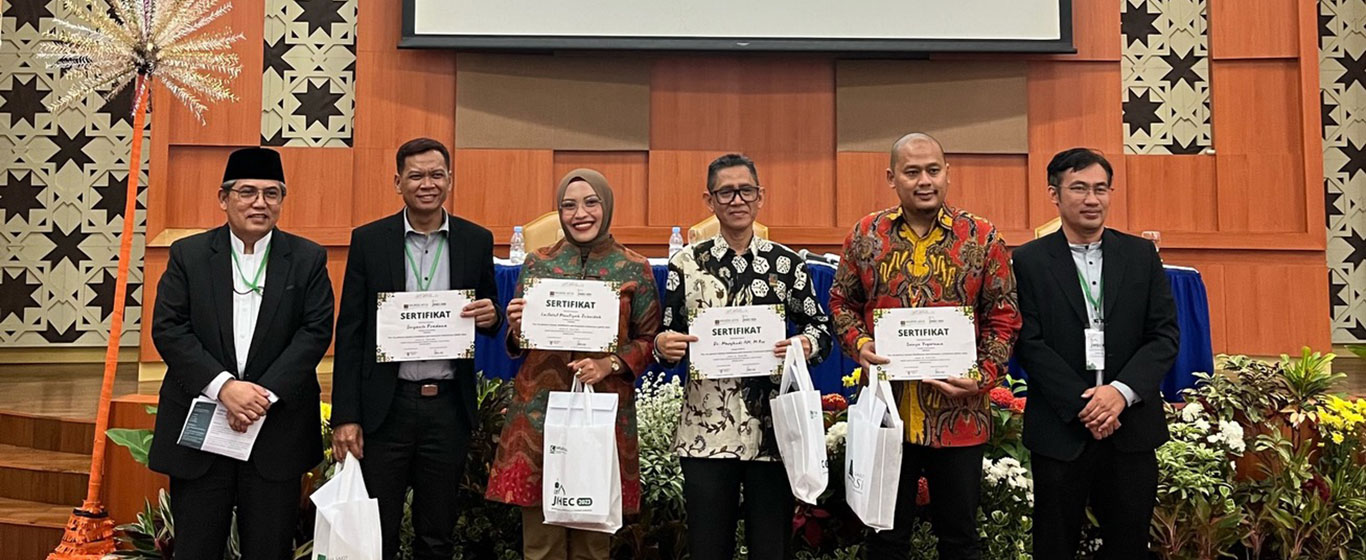 Foto bersama peserta JIHEC 2023